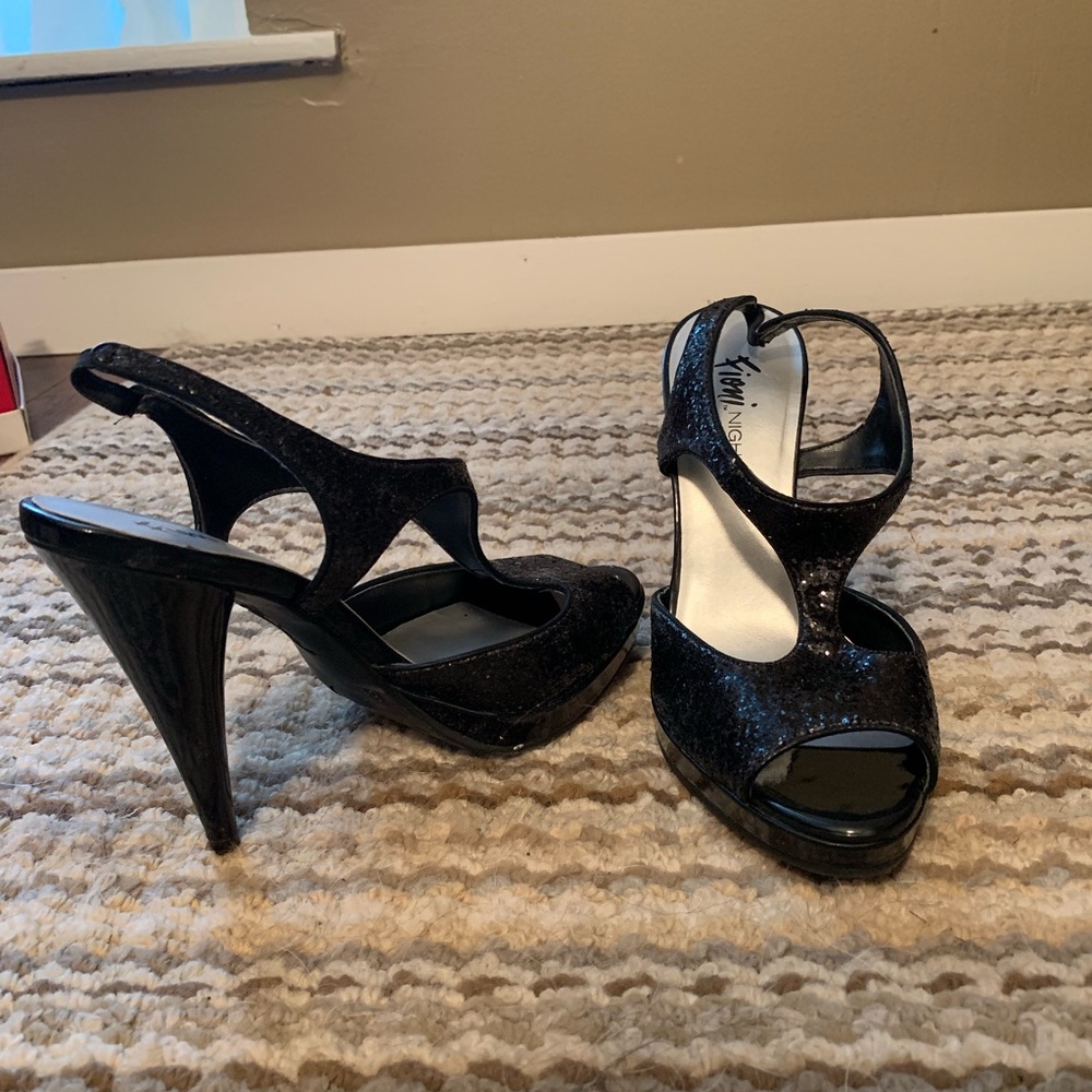 Sparkle shoes